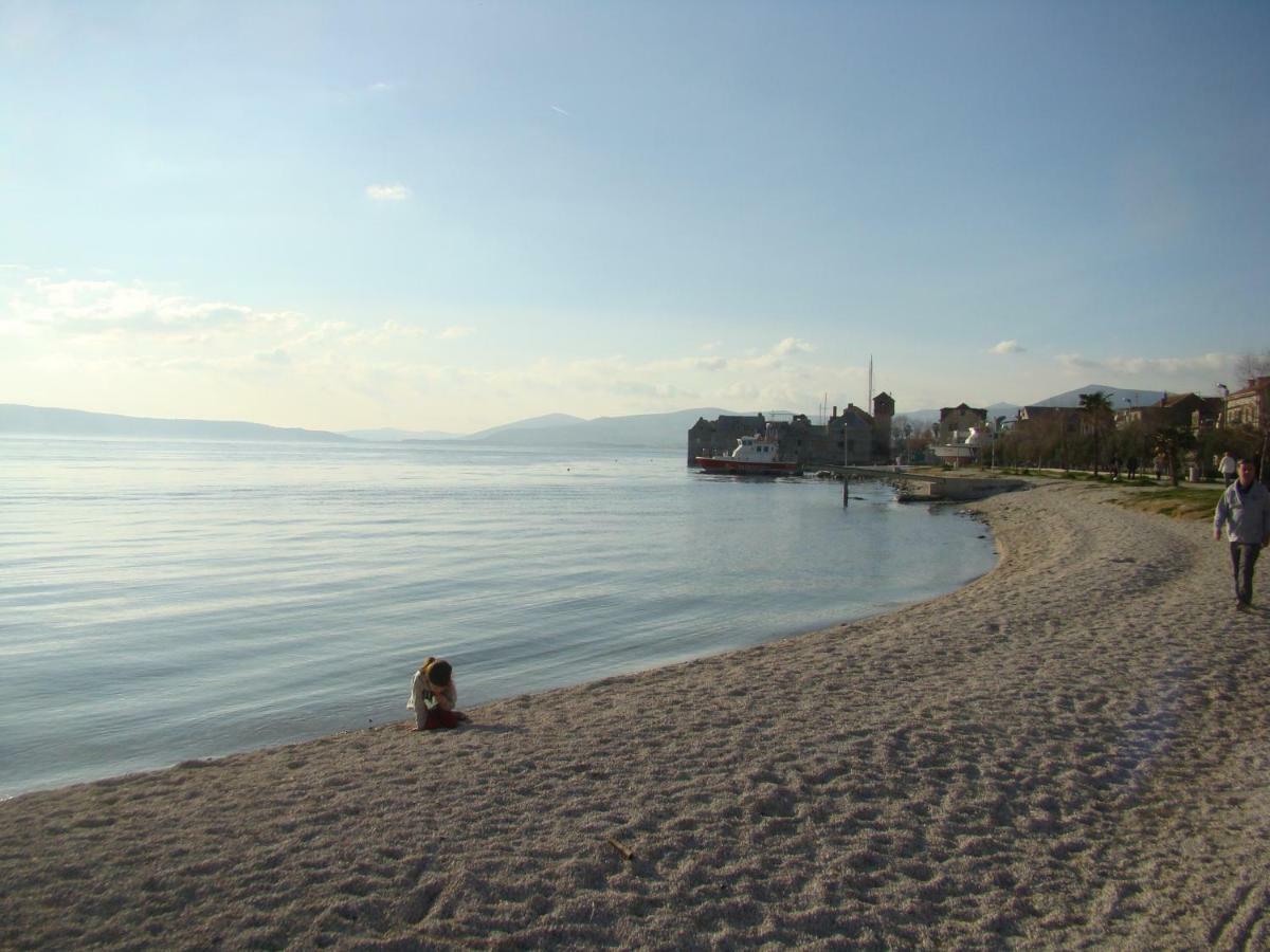 Kike Red Appartement Kaštela Buitenkant foto