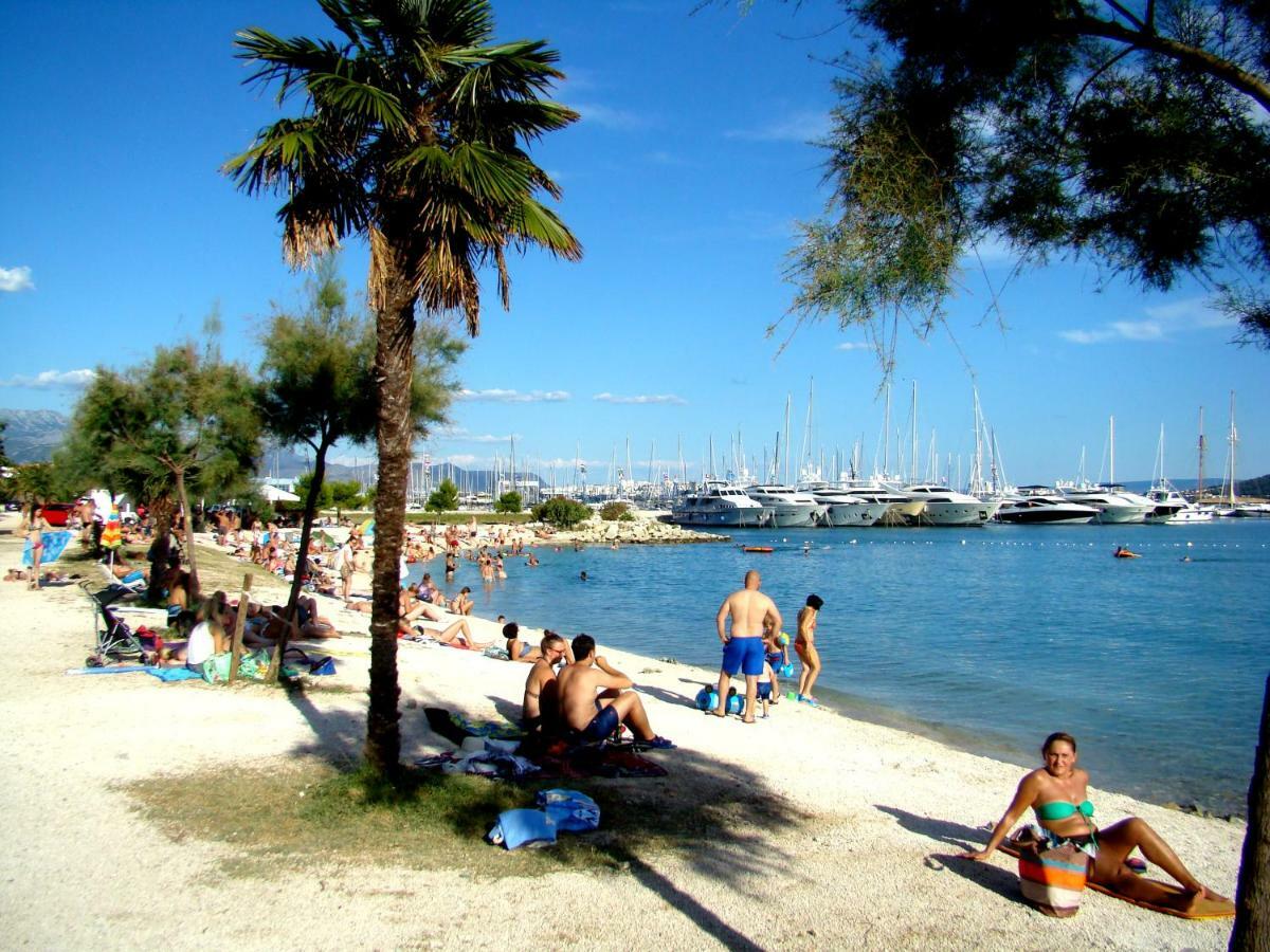 Kike Red Appartement Kaštela Buitenkant foto